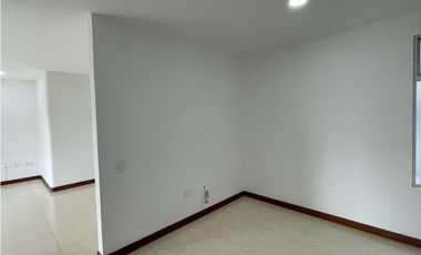 Apartamento en Arriendo Loma del Esmeraldal Envigado