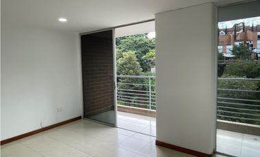 Apartamento en Arriendo Loma del Esmeraldal Envigado