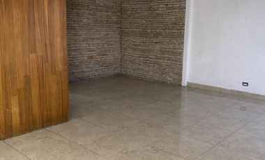 RENTA CASA C/LOCAL A SÓLO UNOS PASOS DEL BLVD 5 DE MAYO ,ZONA PLAZA DORADA