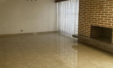 RENTA CASA C/LOCAL A SÓLO UNOS PASOS DEL BLVD 5 DE MAYO ,ZONA PLAZA DORADA