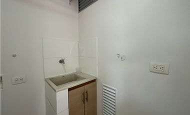 Apartamento en Arriendo Loma de Los Benedictinos Envigado