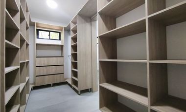 Arriendo Hermoso Apartaestudio tipo casa Envigado