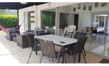 Casa campestre en venta San Jeronimo (Ant)