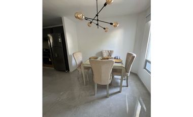SE VENDE CASA REMODELADA EN VILLA CAMPESTRE
