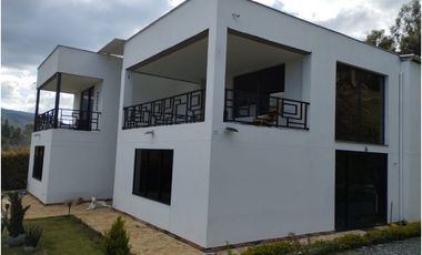 VENTA CASA FINCA VIA BOQUERON SAN CRISTÓBAL-MEDELLN