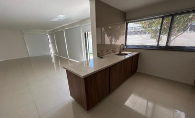HERMOSA CASA RENTA LOMAS DEL MOLINO