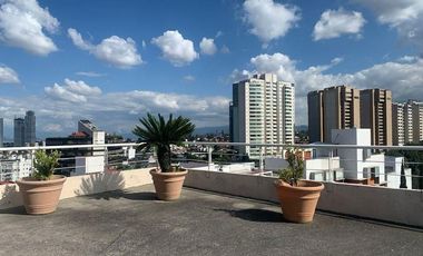 EDIFICIO EN VENTA EN BOSQUES DE LAS LOMAS