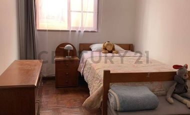 CASA EN ALQUILER SEMI-AMIBLADA 150m² 3 Dirmitorios