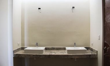 CASA EN VENTA EN PRIVADA