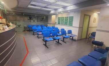 Oficina en arriendo para Centro Médico, 360 M2, Alameda & Estado, Stgo.