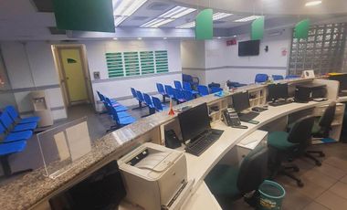 Oficina en arriendo para Centro Médico, 360 M2, Alameda & Estado, Stgo.