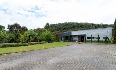 Vendo Espectacular Casa represa la Fe  el Retiro