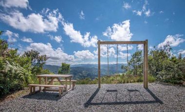 Vendo Espectacular Casa represa la Fe  el Retiro