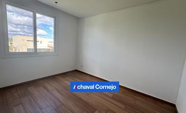 Casa en Puertos, Vistas con amplio jardín