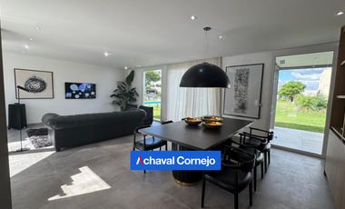 Casa en Puertos, Vistas con amplio jardín