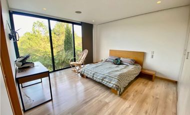 Casa en El Alto de Palmas Medellin en Arriendo sector la Esperanza