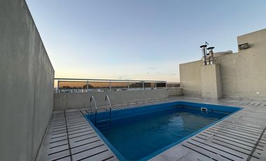 Departamento de tres ambientes con pileta a la venta en Avellaneda