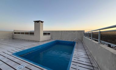 Departamento de tres ambientes con pileta a la venta en Avellaneda
