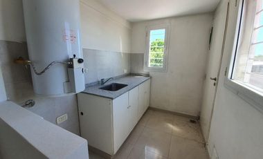 Departamento - Remedios De Escalada