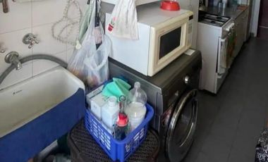 Departamento de tres ambientes con cochera a la venta en Torres Pueyrredon