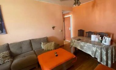 Departamento de tres ambientes con cochera a la venta en Torres Pueyrredon