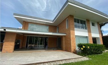 Casa para Arriendo Amoblado en Llanogrande