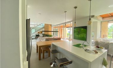 Casa para Arriendo Amoblado en Llanogrande