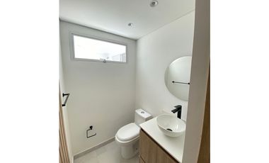 Casa para la Renta en Medellín Envigado el Chocho