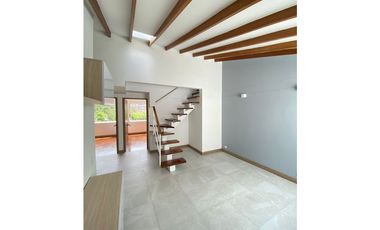 Casa para la Renta en Medellín Envigado el Chocho