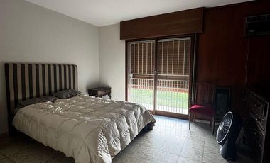Cerro de las Rosas - Uso Comercial - 1 Planta - 370Mts2 Cub