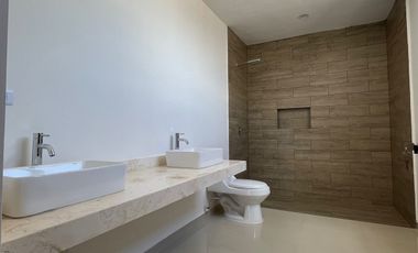 Venta de casa de una planta en Conkal dentro de privada