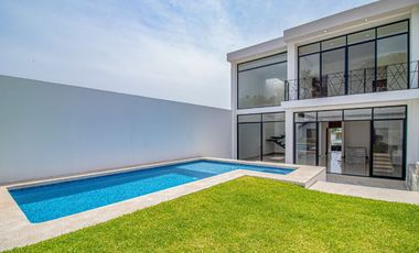 Casa en Fraccionamiento en Brisas Temixco - M2AI-839-Cs
