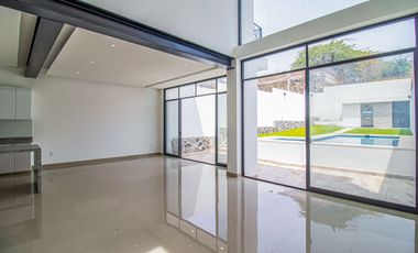 Casa en Fraccionamiento en Brisas Temixco - M2AI-839-Cs