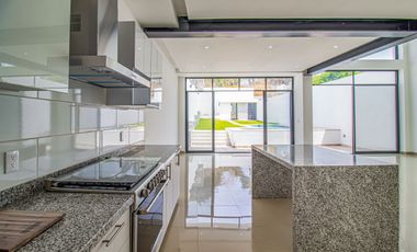 Casa en Fraccionamiento en Brisas Temixco - M2AI-839-Cs