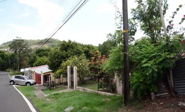 LA CHORRERA / GUDALUPE / 1,382M2 / DOS CASAS / 5 HABITACIONES