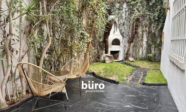 ACOGEDORA CASA EN ALQUILER DE ESTILO MEDITERRANEO EN SAN ISIDRO