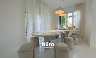ACOGEDORA CASA EN ALQUILER DE ESTILO MEDITERRANEO EN SAN ISIDRO