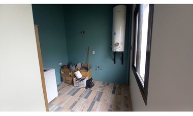 CASA RECICLADA EN VENTA EN GODOY CRUZ
