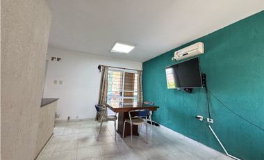 Venta casa San benito dos dormitorios cochera doble y pileta.