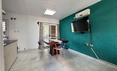 Venta casa San benito dos dormitorios cochera doble y pileta.