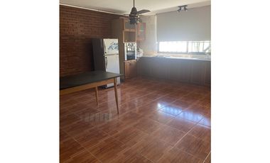 Dos inmuebles en un mismo lote Echeverria y Ayolas