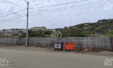 TERRENO EN VENTA EN MANTA