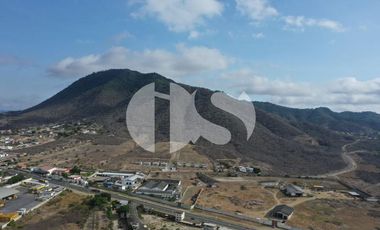 TERRENO DE VENTA EN MONTECRISTI