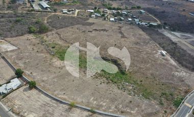 TERRENO DE VENTA EN MONTECRISTI