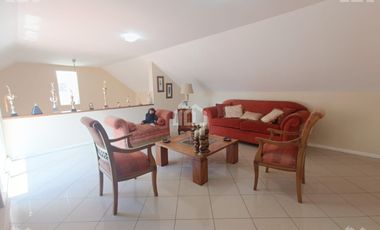 CASA INDEPENDIENTE DE VENTA EN EL VALLE DE LOS CHILLOS