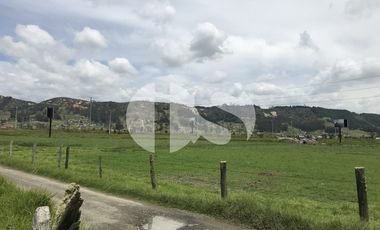 TERRENO EN VENTA SECTOR TARQUI, CUENCA