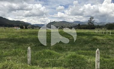 TERRENO EN VENTA SECTOR TARQUI, CUENCA