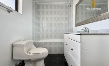 QUILPUE VENDE CASA 3D 2B DOS PISOS CENTRO