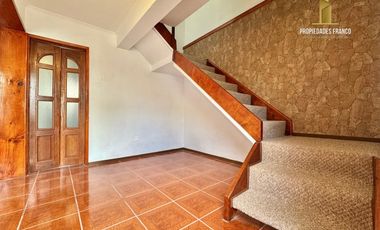 QUILPUE VENDE CASA 3D 2B DOS PISOS CENTRO