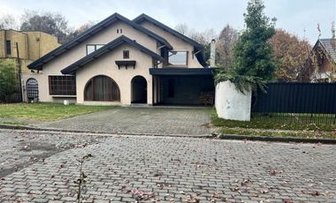 Vende Casa Condominio Privado en Gabriela Mistral Los Ángele